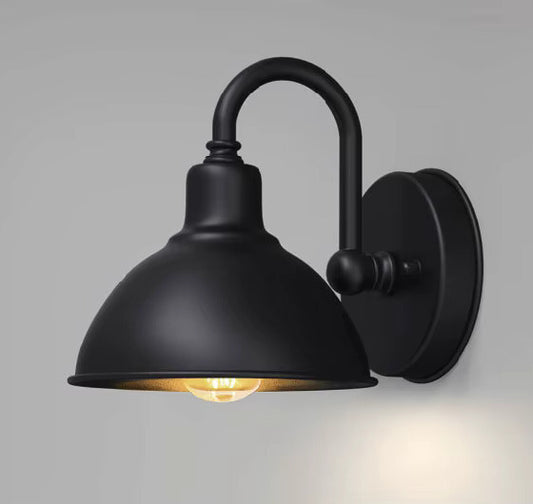 NoirAmber Outdoor Sconce